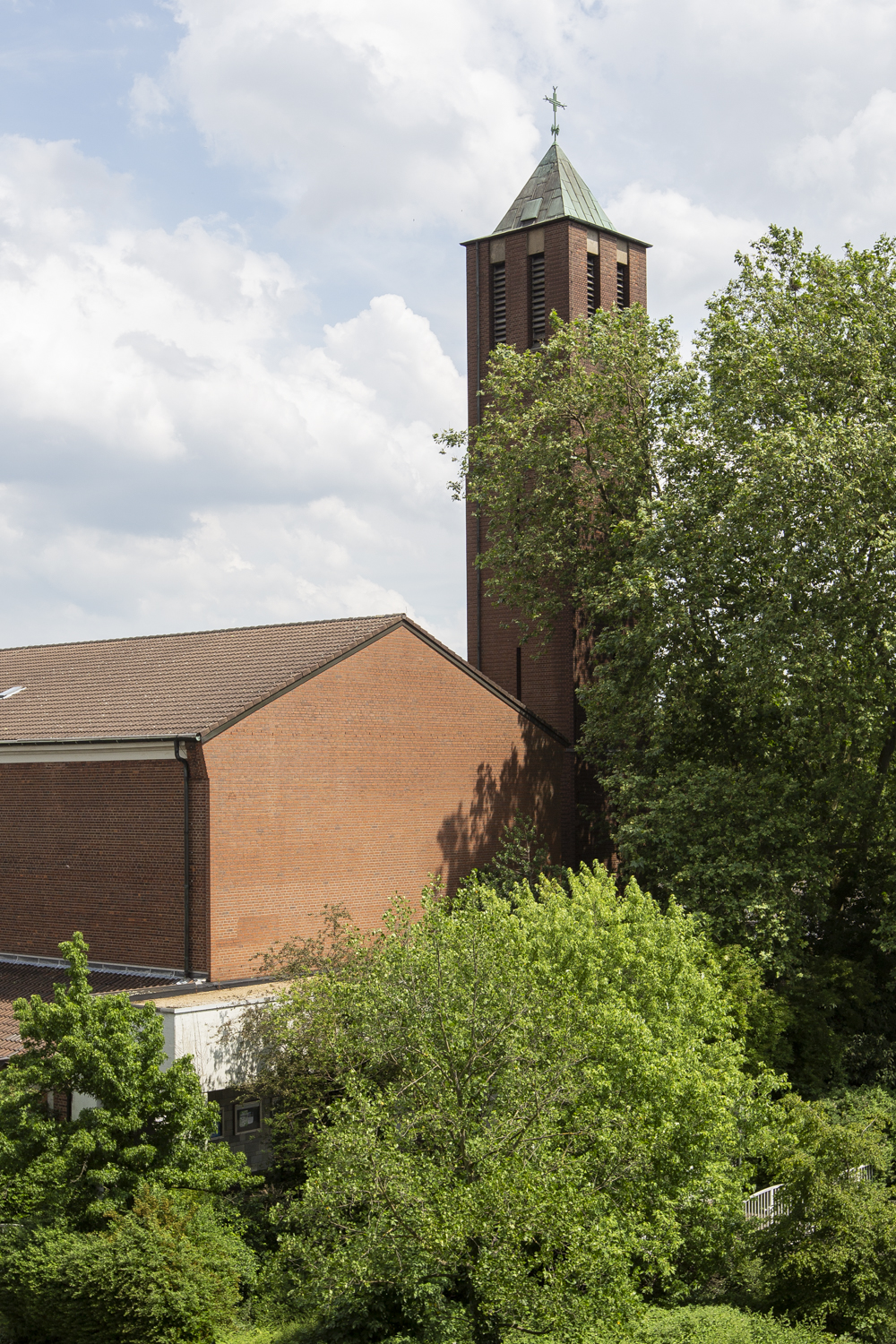 Kirche St. Johannes Evangelist in Oberhausen