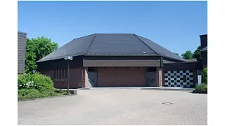 Bild der Kirche St. Theresia vom Kinde Jesu in Oberhausen