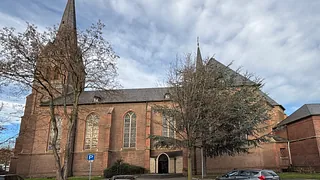 Bild der Kirche St. Josef Oberhausen Styrum