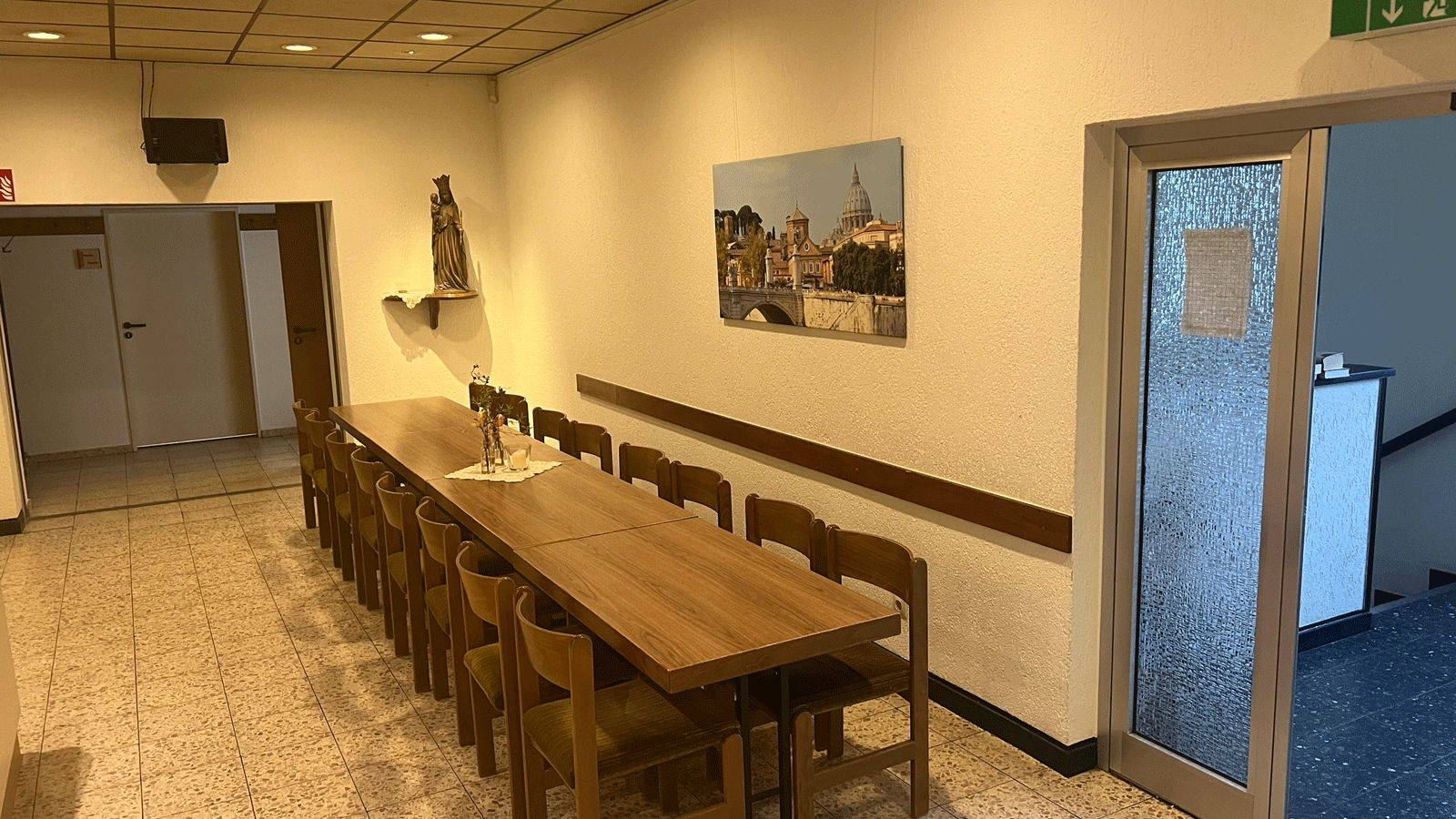 Eingangsbereich im Gemeindeheim Herz Jesu Sterkrade in Oberhausen